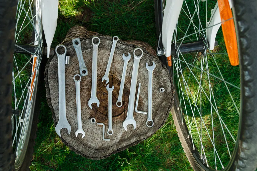 The Complete 711L EDC Gear Bike Toolkit - 711L EDC-01