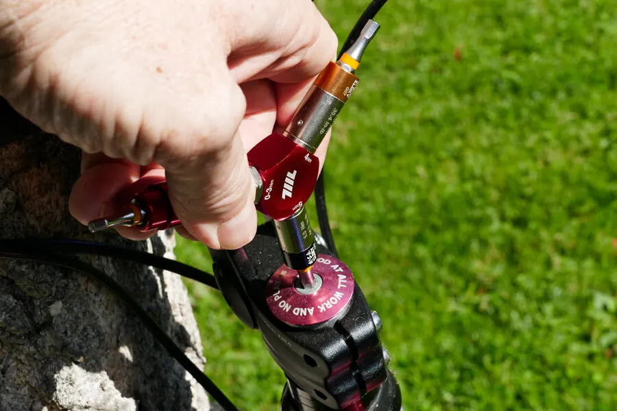 The 711L EDC Y Torque Driver is the Perfect Bike Tool-04