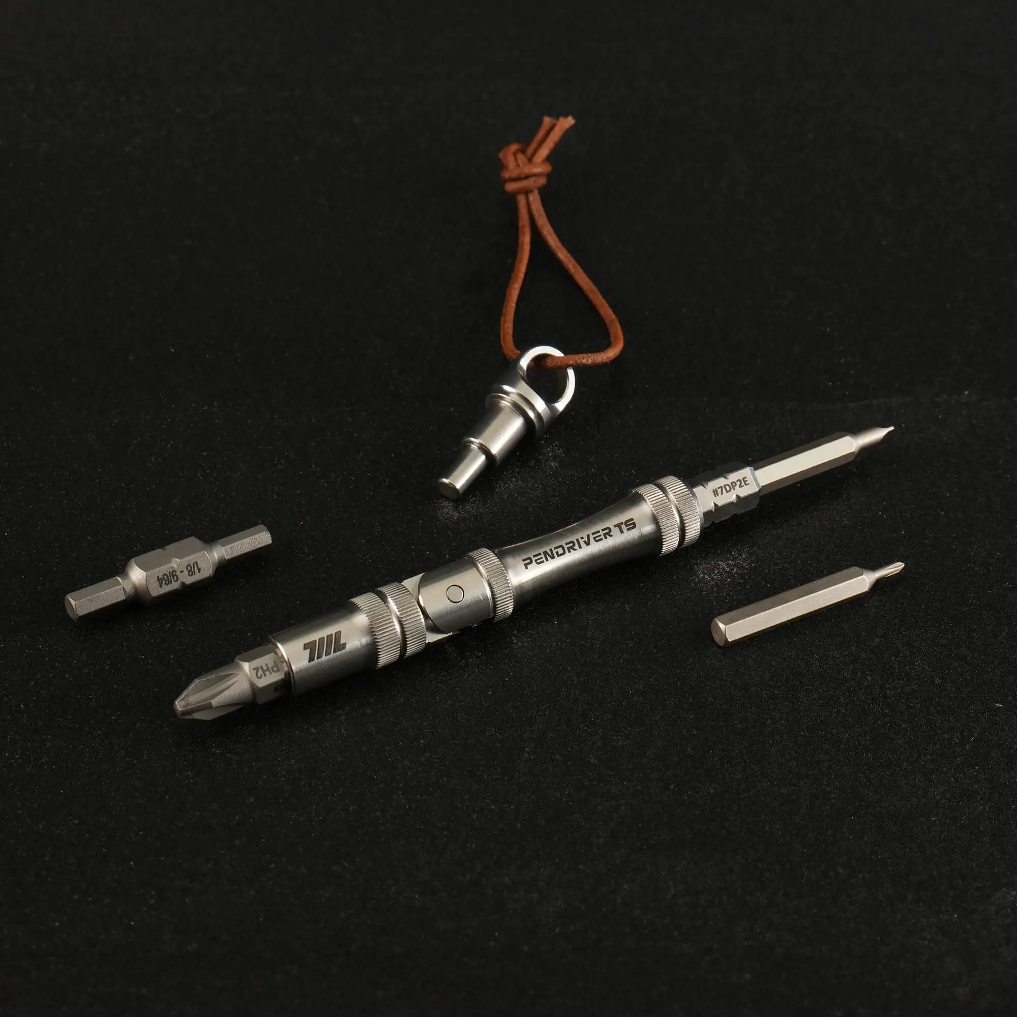 05_711L Pen Driver TS