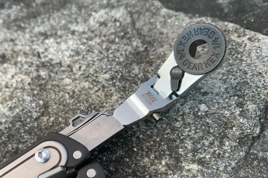 Flex head EDC ratchet wrench locking system for precision ratcheting